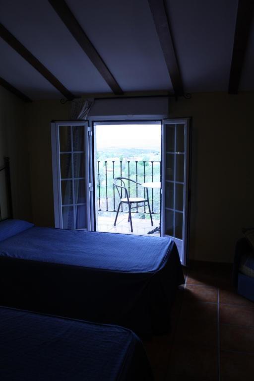 Hostal La Balquina Чинчон Экстерьер фото